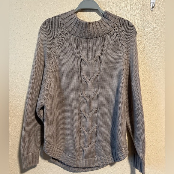 Nanette‎ Lepore Wool Cashmere Blend Cable Knit Sweater Size Medium - Picture 1 of 6
